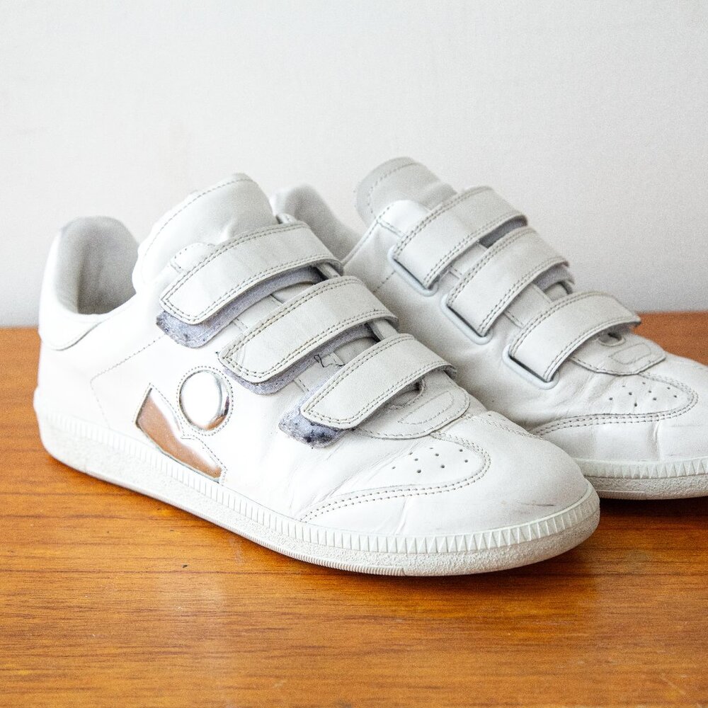 Isabel Marant Logo Beth Sneaker, Size US 7